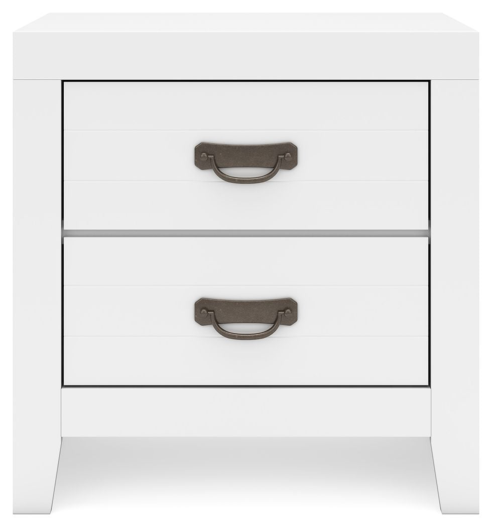 Deux tables de chevet de couleur blanche La finition blanche épurée procure une sensation de légèreté, tandis que de spacieux espaces de rangement