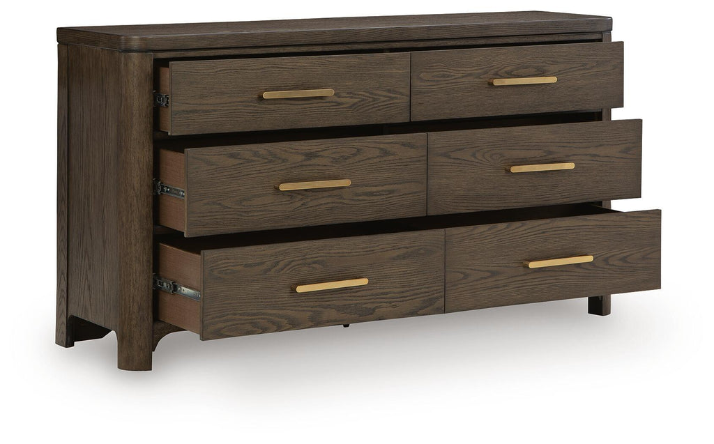 Commode en bois riche, cette commode est un équilibre parfait entre le luxe et