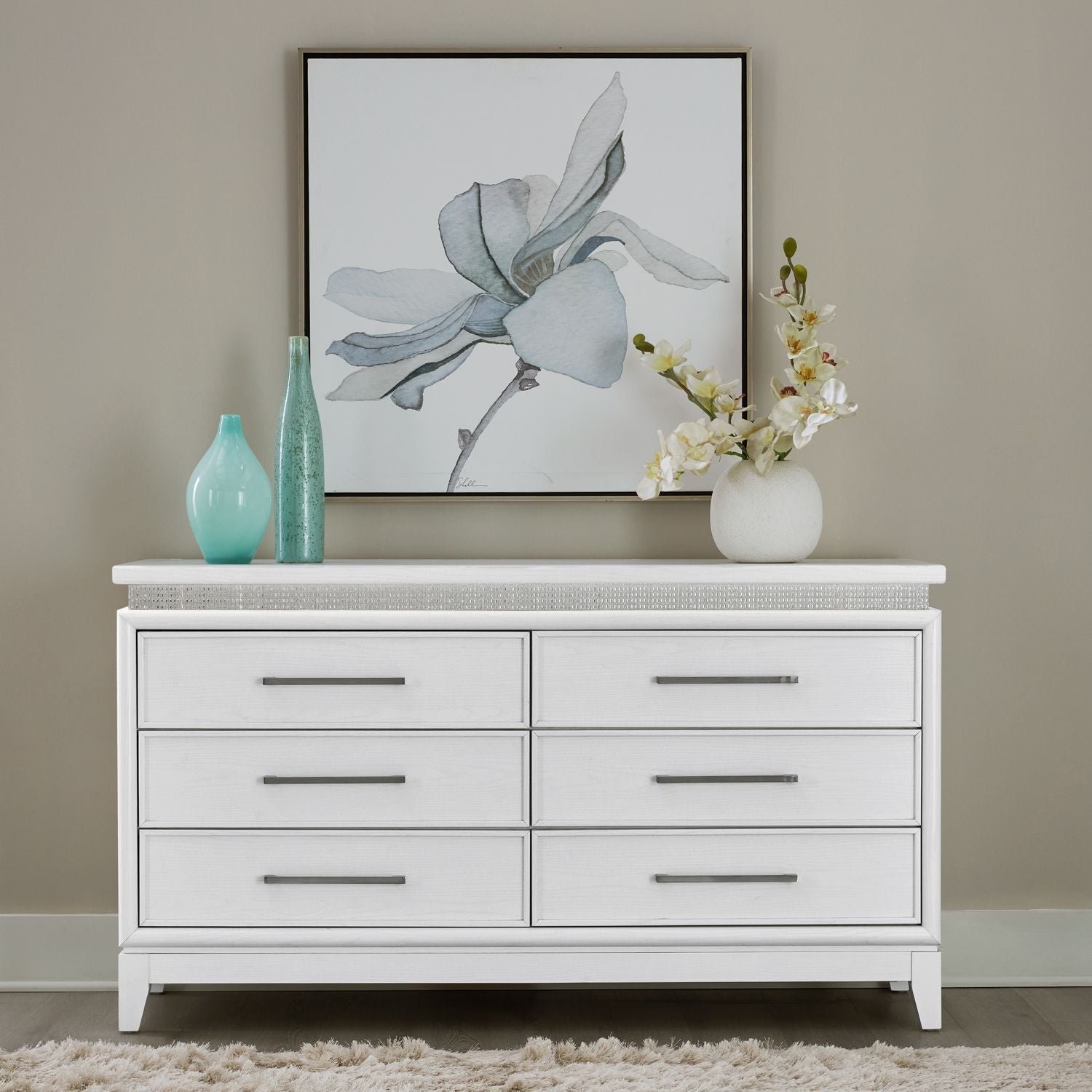 6 commodes alliant sophistication raffinée et touche moderne avec des lignes épurées et contemporaines.