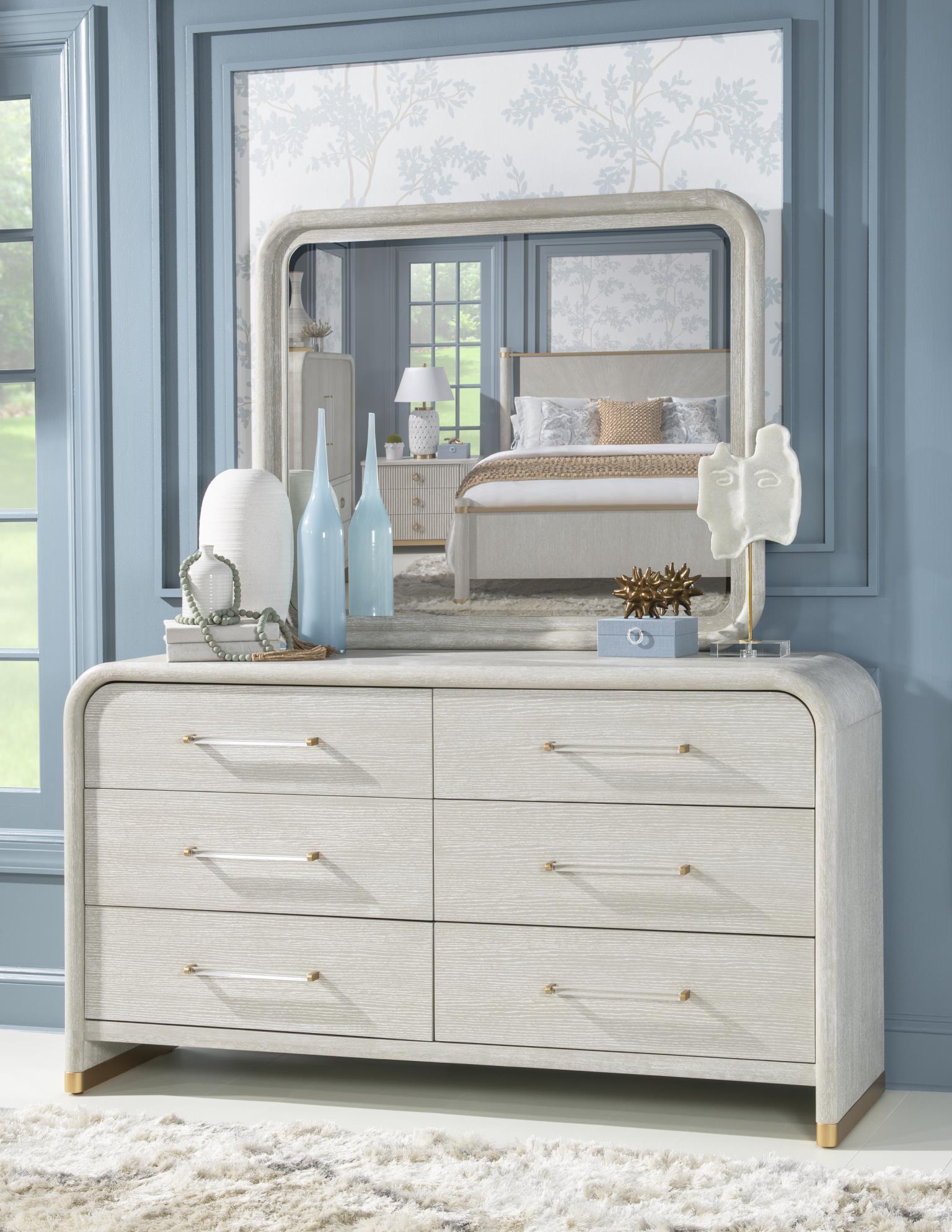 Rec gular approachable glamour