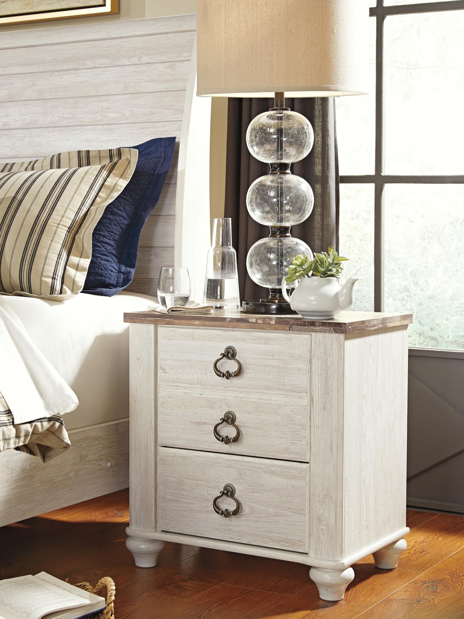 Two Nightstand S d Brown / Beige / White additional Dimensions Top interior: 0 Bottom interior: 0 Product Features Made