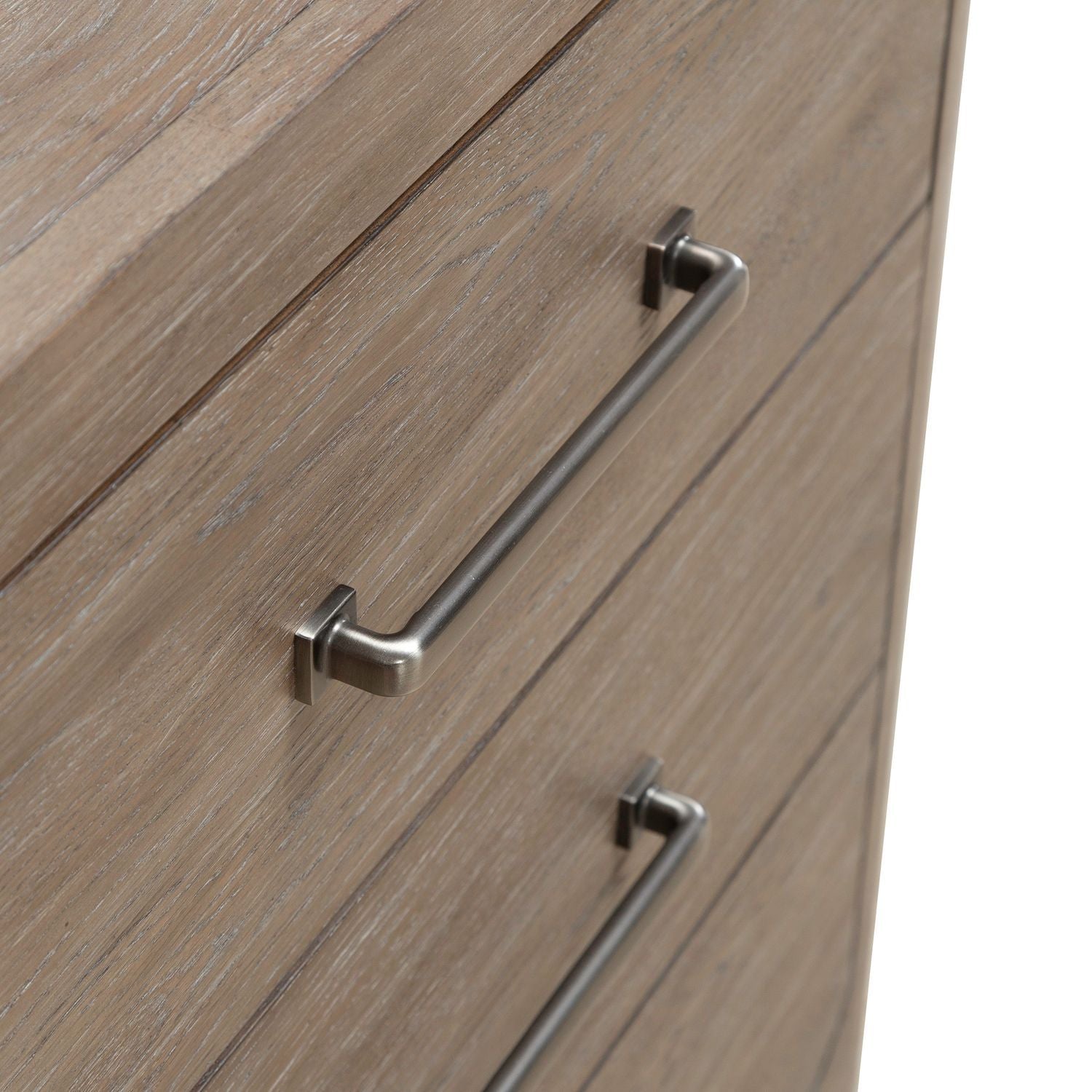 Les fonctionnalités d'une commode, avec son aspect préféré aujourd'hui, créent une occasion unique de mélanger des éléments.
