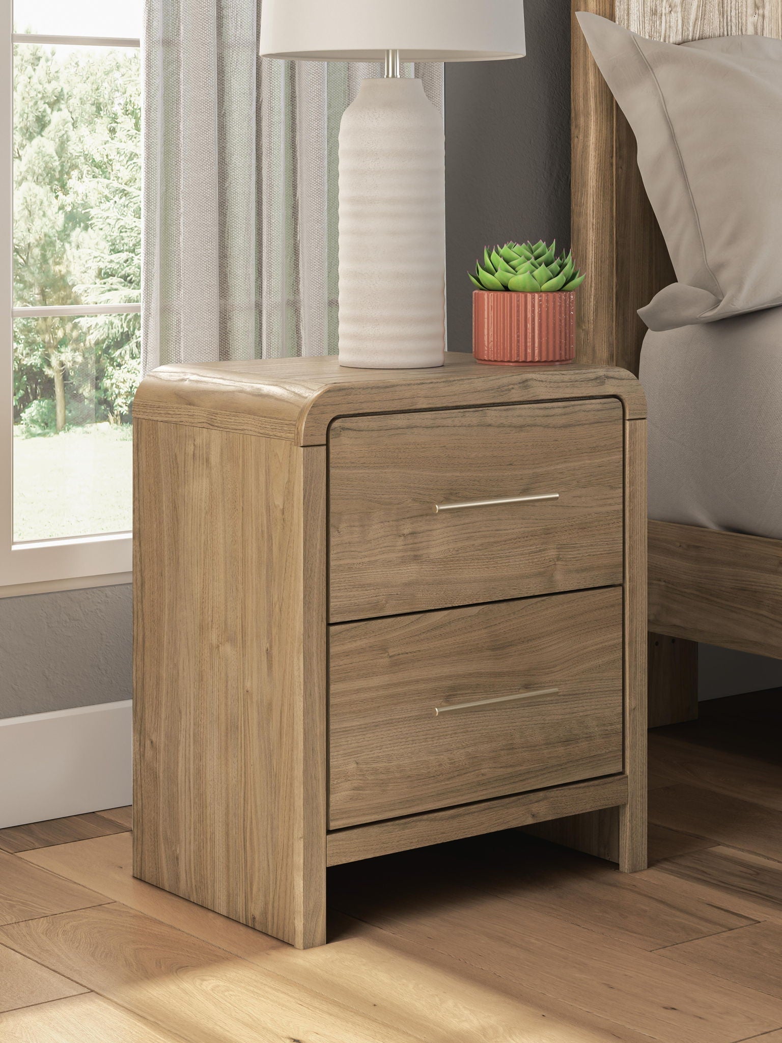 Deux tables de chevet de couleur marron naturel, dimensions intérieures supplémentaires (2) : 0 Caractéristiques du produit Fabriquées avec un matériau conçu